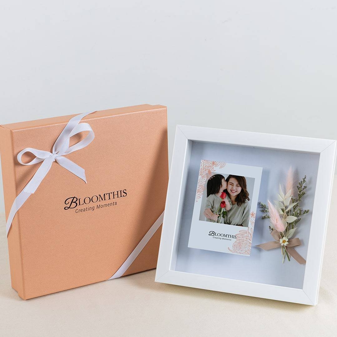 Asami Photo & Flower Frame