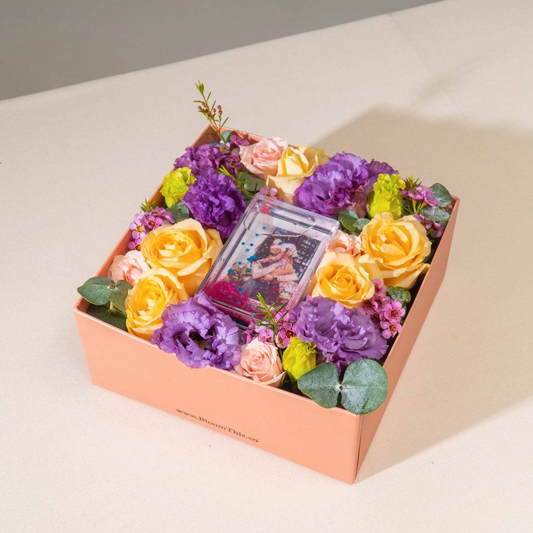 Buena Photo & Flower Box