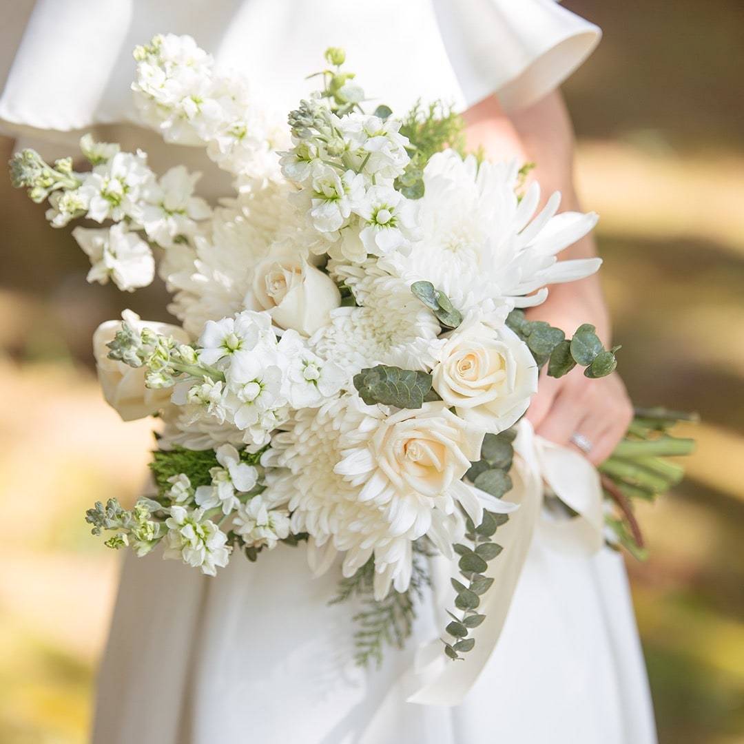 Wedding hand deals flower