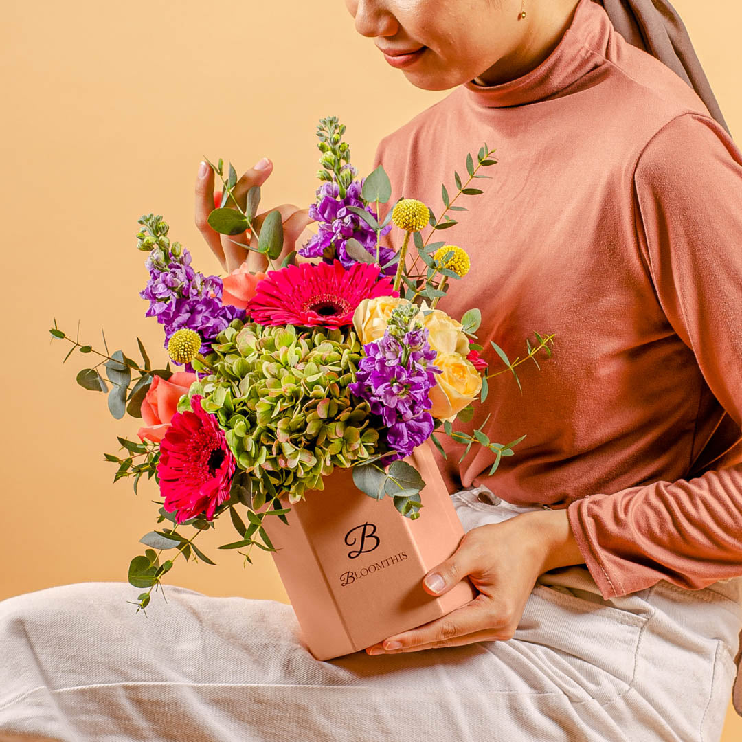 Gloria Hydrangea & Gerbera Flower Box