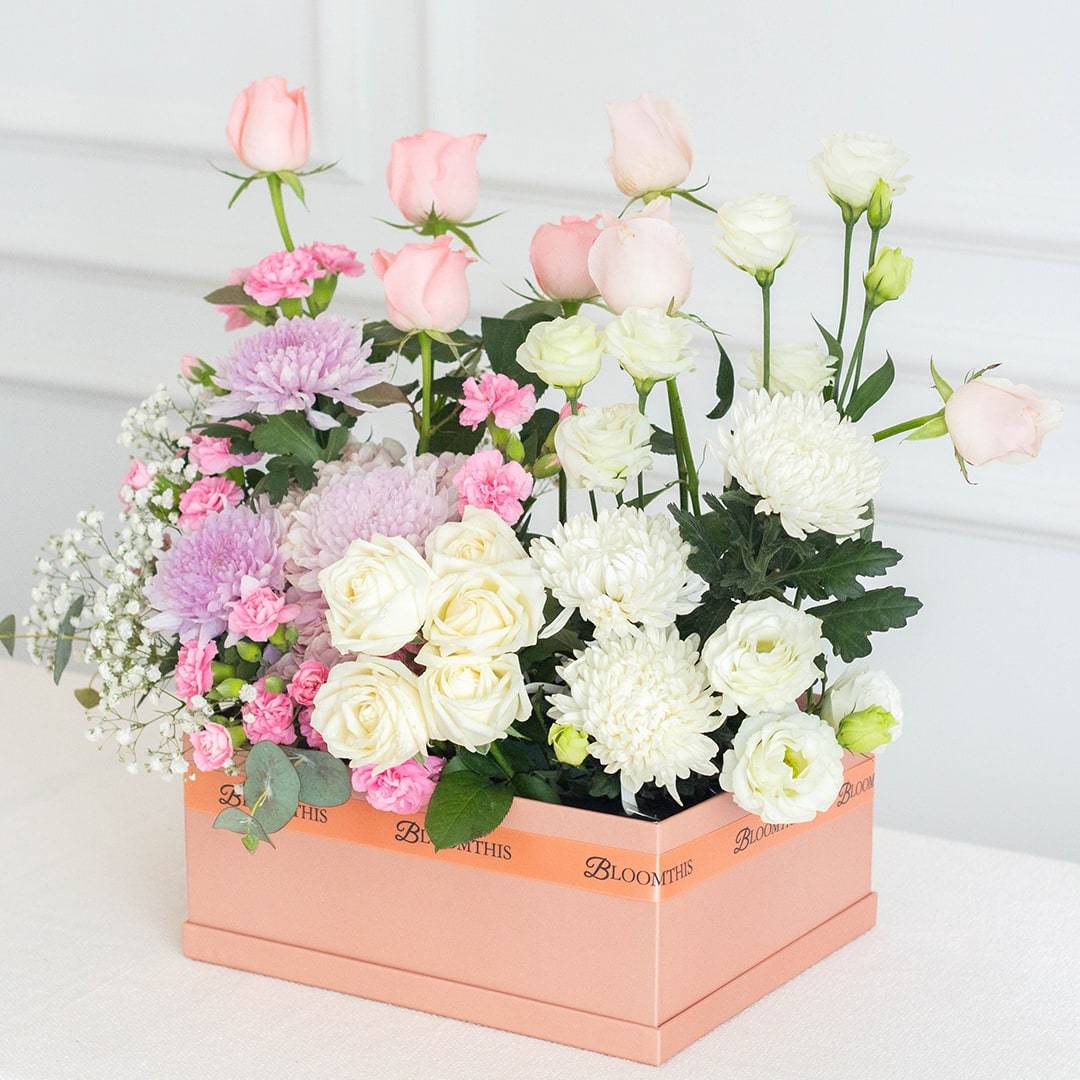Jennifer Rose & Chrysanthemum Flower Box