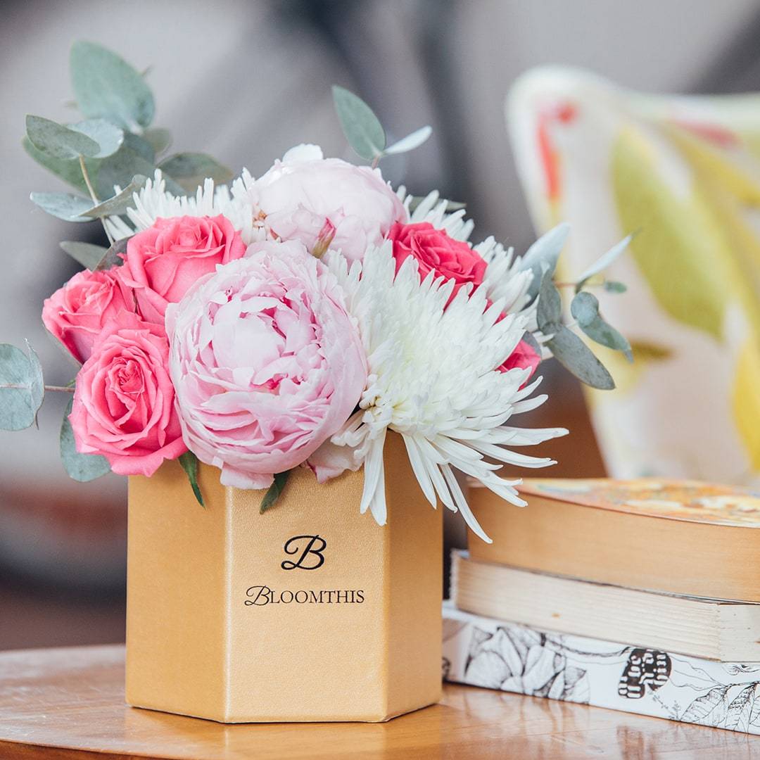 Pearle Rose & Peony Flower Box