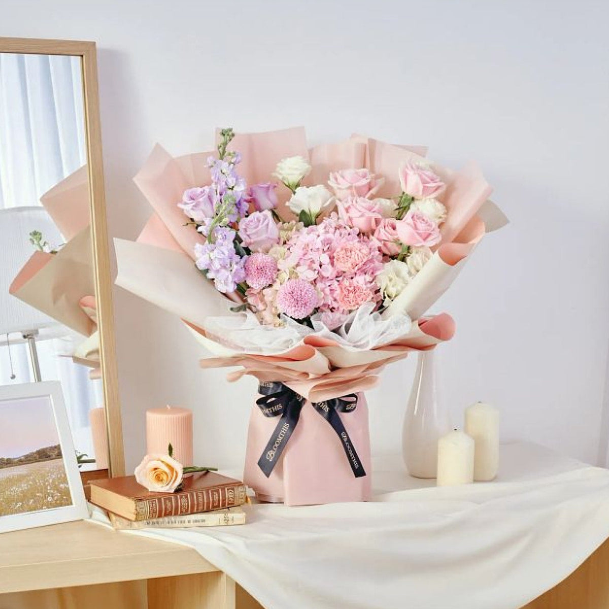 💝 Girlfriends Day Flowers & Gifts | Free Delivery - BloomThis