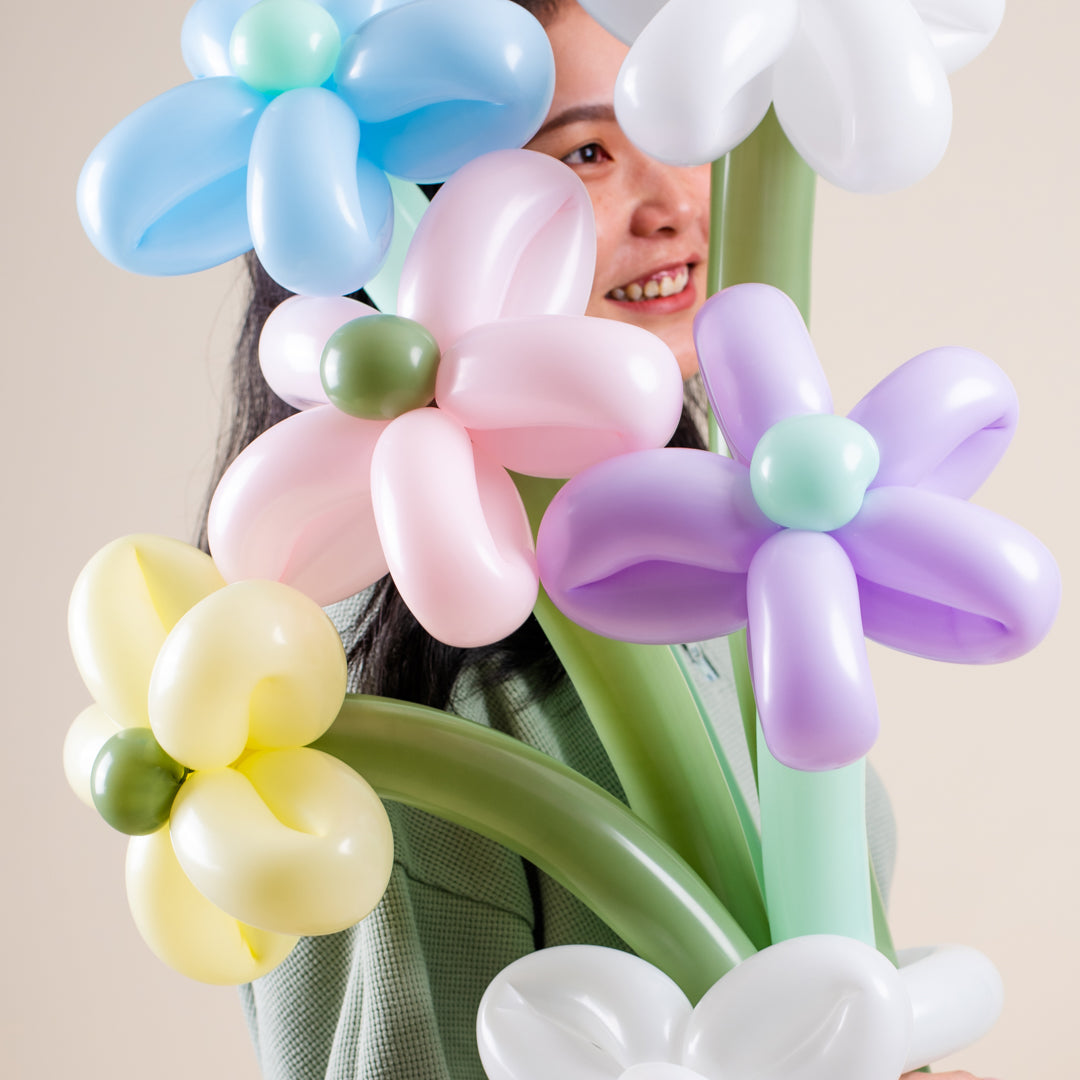 Daisy Balloon Bouquet (5 Stalks)