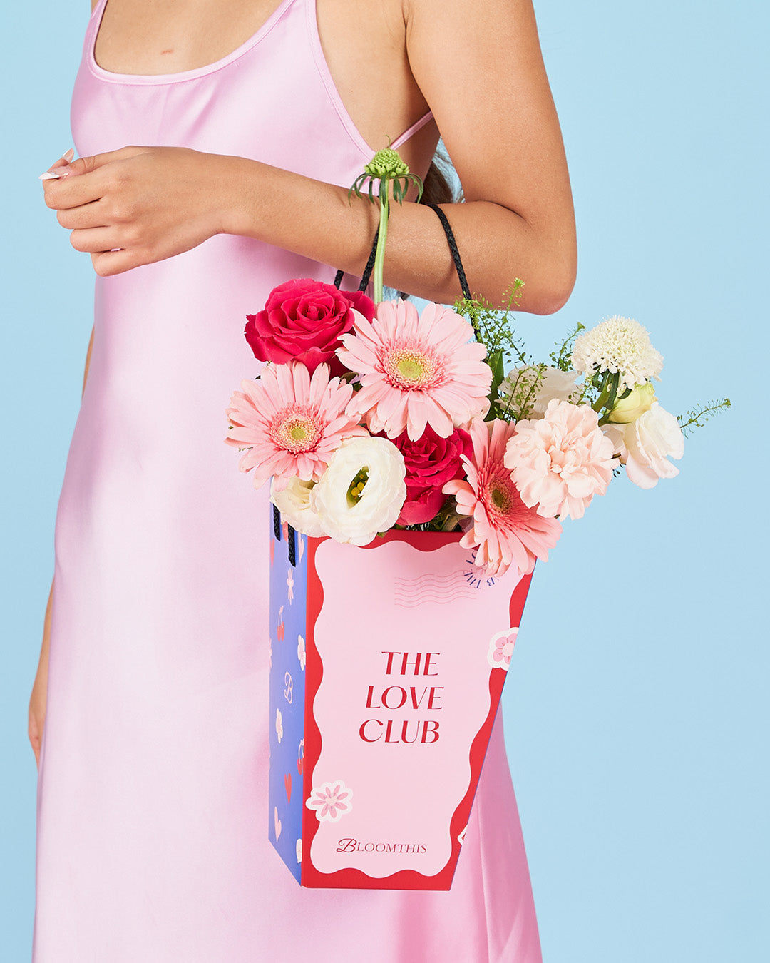 bloomthis-bloombag-love-club-imogen-pink-rose-valentines-day-mini-bloombag-1080x1350-03