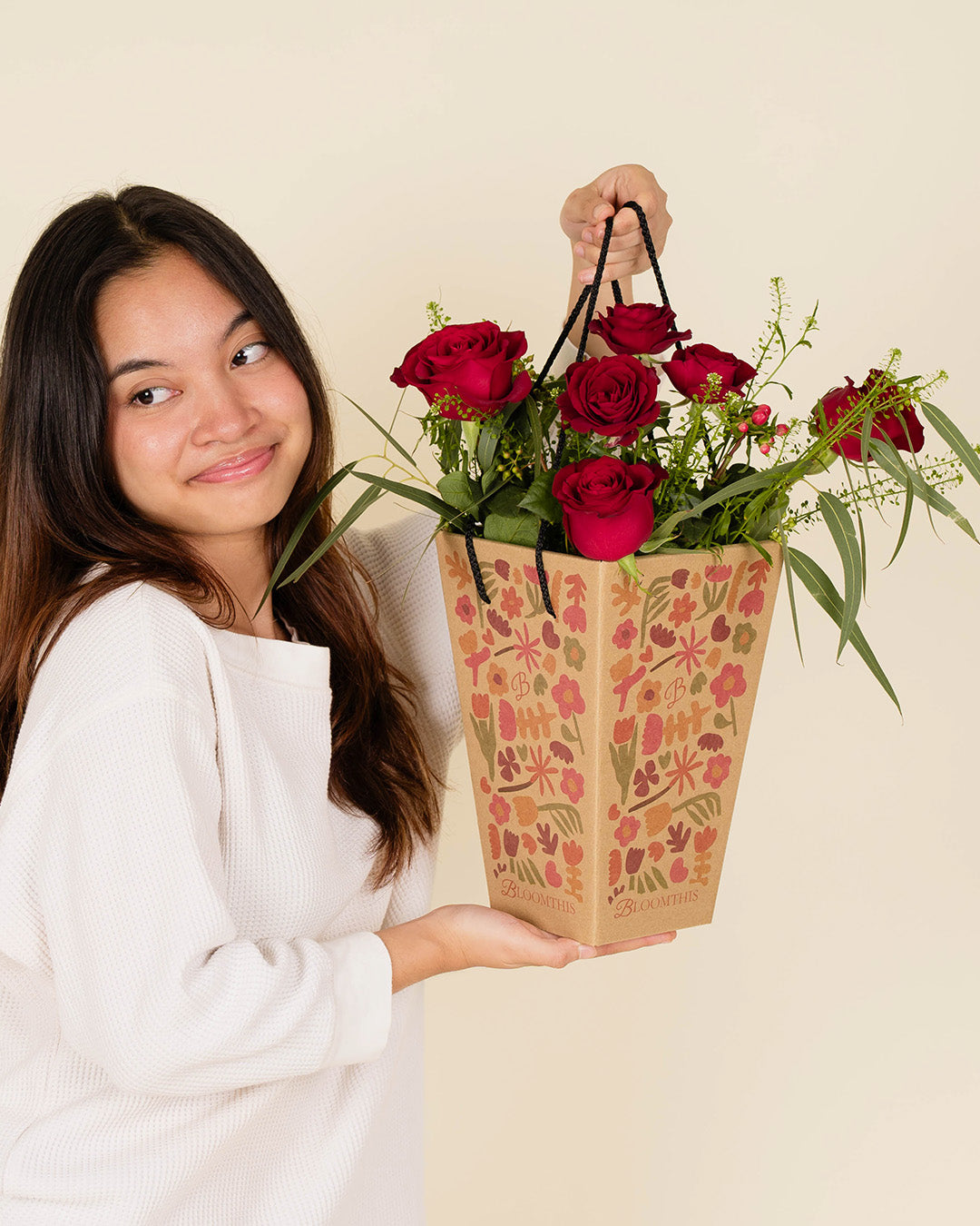 bloomthis-bloombag-mini-rosalie-red-rose-mini-bloombag-rebloom-vase-1080x1350-03