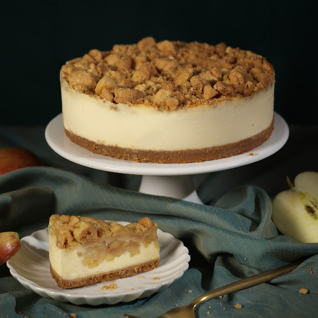 Apple Crumble Cheesecake