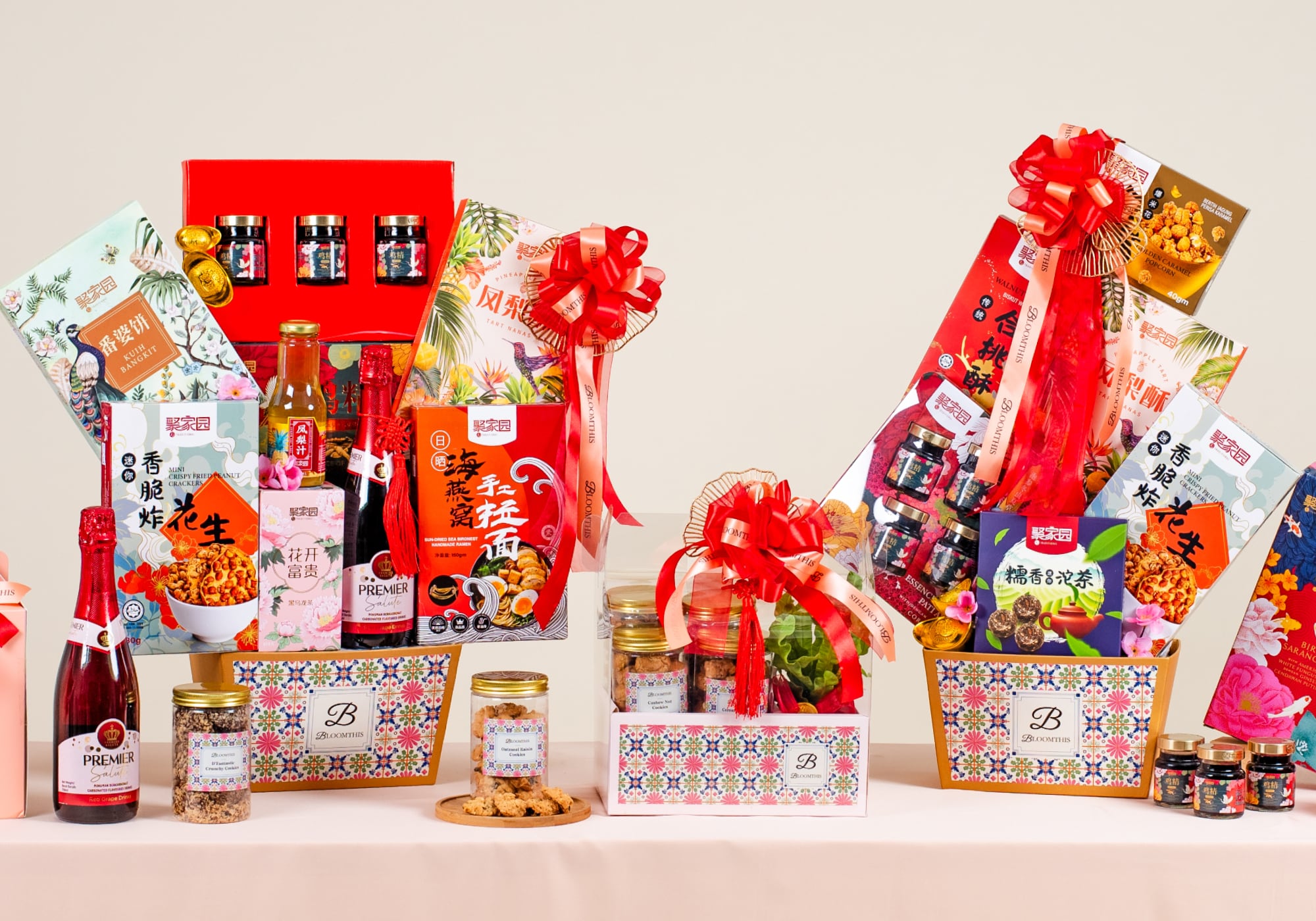 bloomthis-chinese-new-year-hampers-usp-01-stunning-cny-hampers