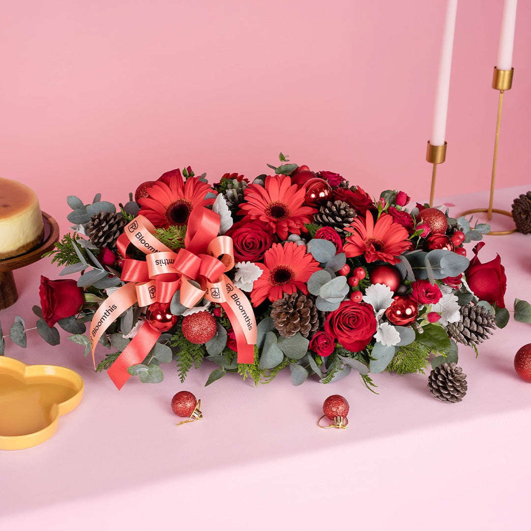 bloomthis-christmas-centrepiece-christie-christmas-table-floral-centrepiece-1080x1080-01