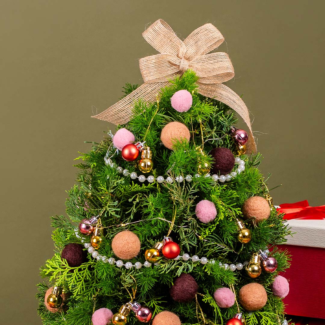 bloomthis-christmas-hat-box-krissy-starry-night-christmas-tree-flower-box-1080x1080-03