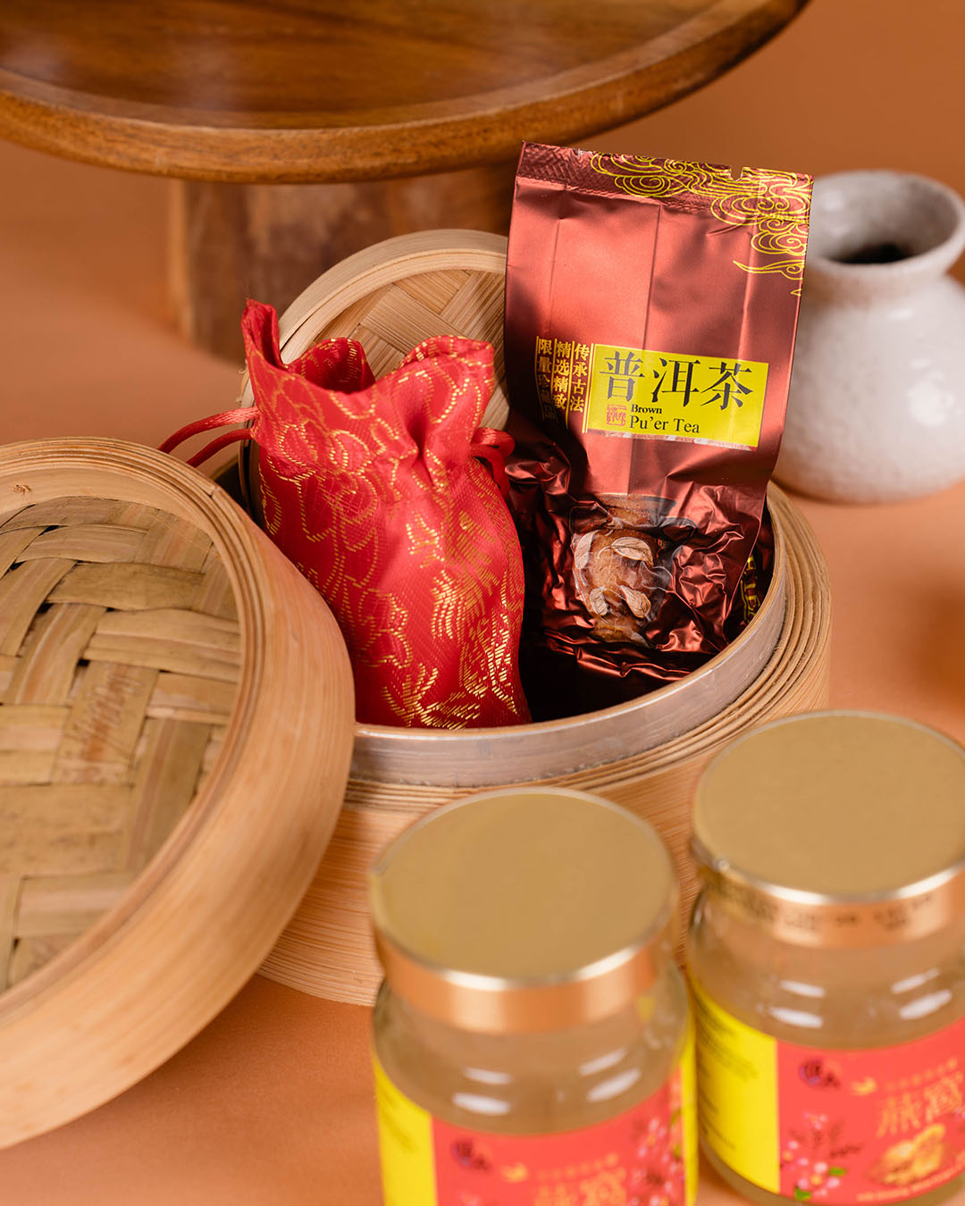 bloomthis-cny-gift-vintage-cupboard-treasure-chinese-new-year-gift-set-1080x1350-05