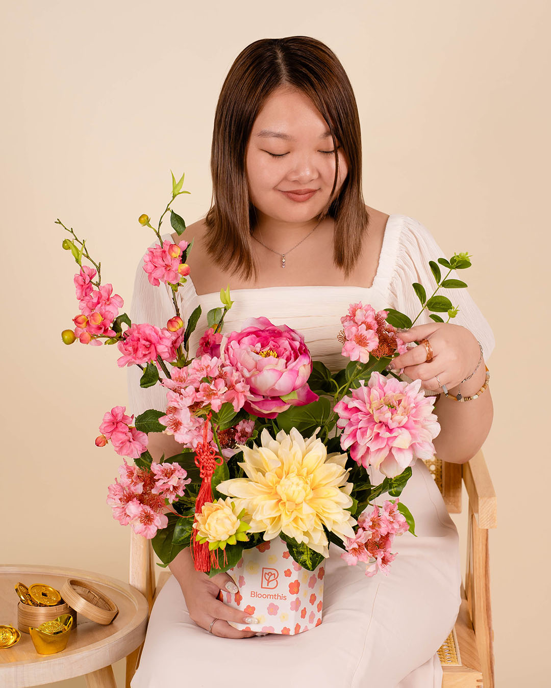bloomthis-cny-hat-box-flourishing-wealth-chinese-new-year-artificial-flower-box-1080x1350-04