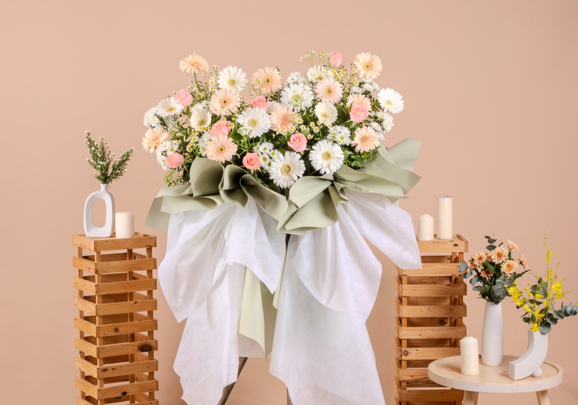 bloomthis-condolence-flowers-usp-01-premium-handpicked-funeral-flowers