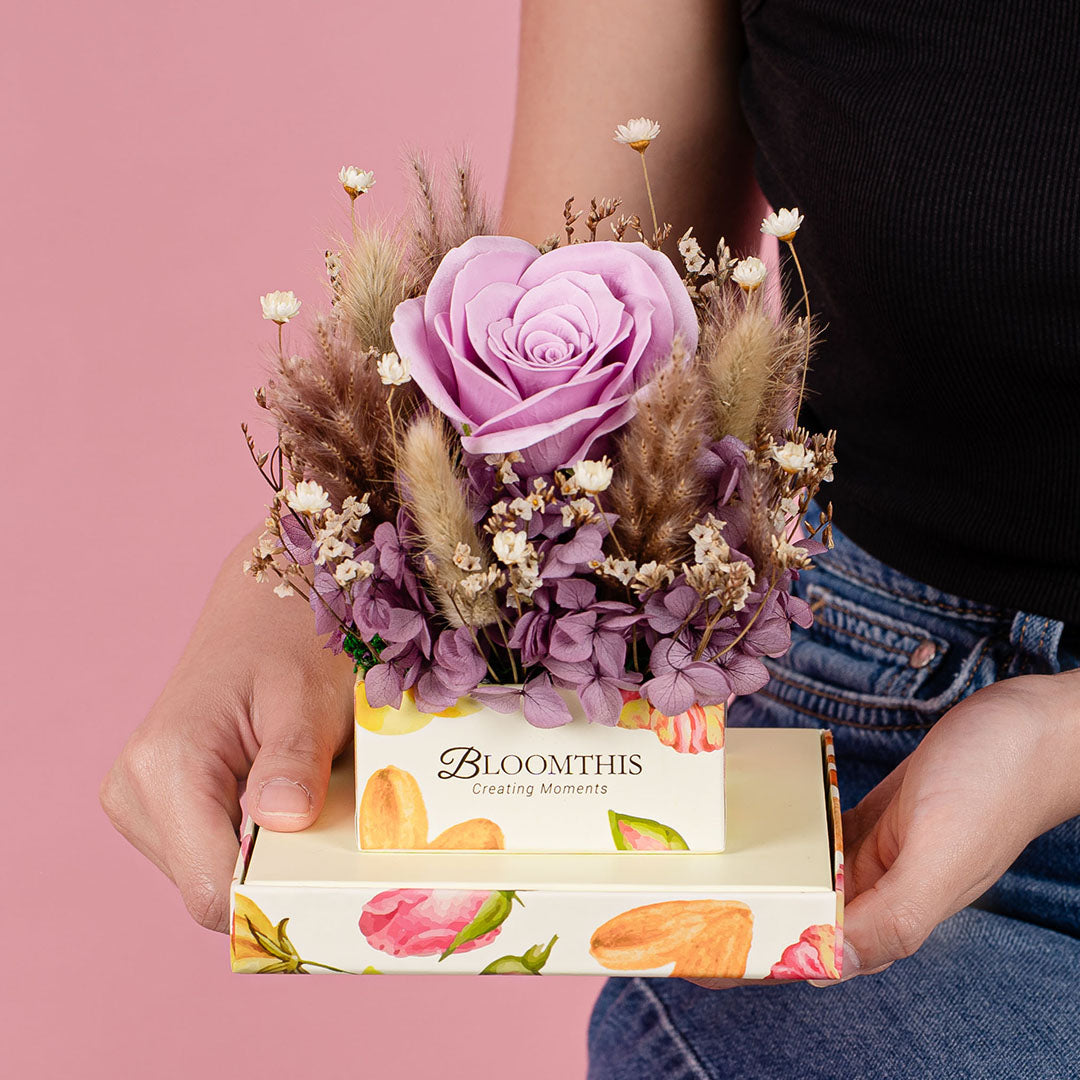 bloomthis-everlasting-eternity-muse-lilac-soap-rose-gift-box-1080x1080-04