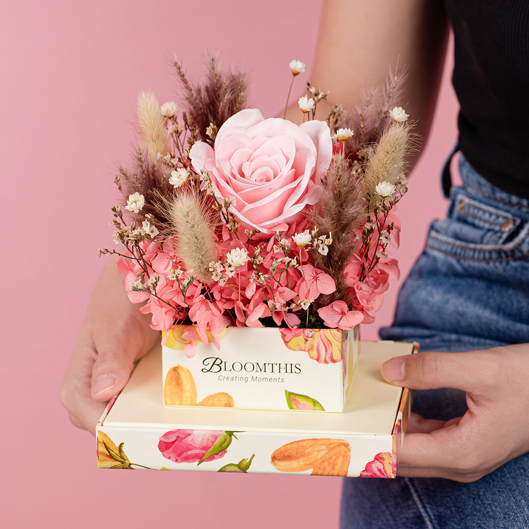 bloomthis-everlasting-eternity-muse-pink-soap-rose-gift-box-1080x1080-04