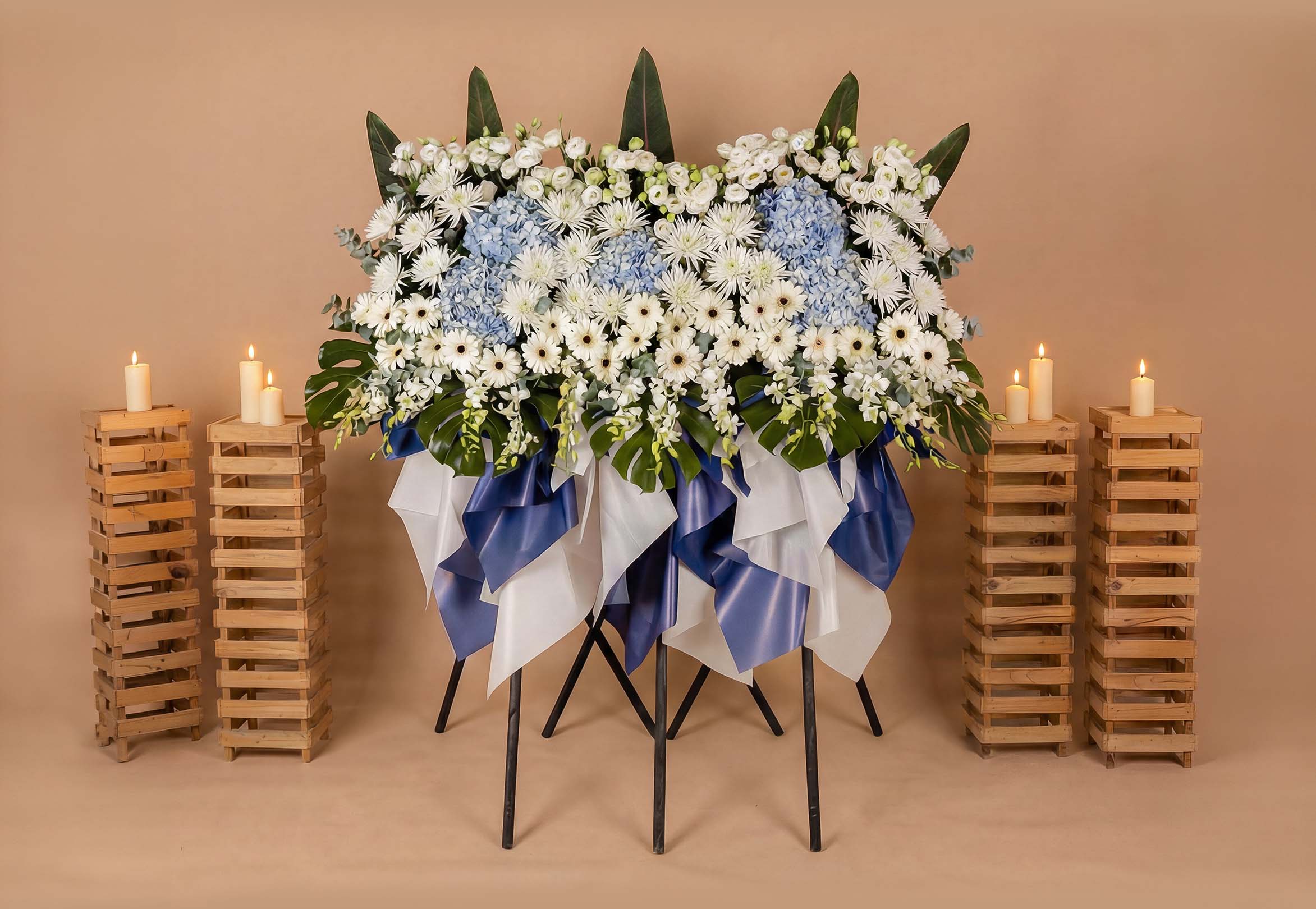 Eirini Premium Condolence Flower Stand
