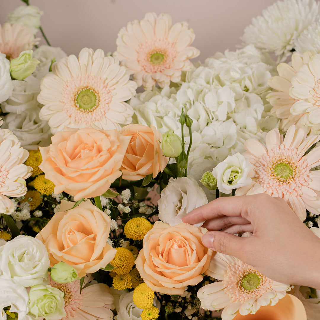 bloomthis-flower-stand-eleos-premium-condolence-flower-stand-1080x1080-04