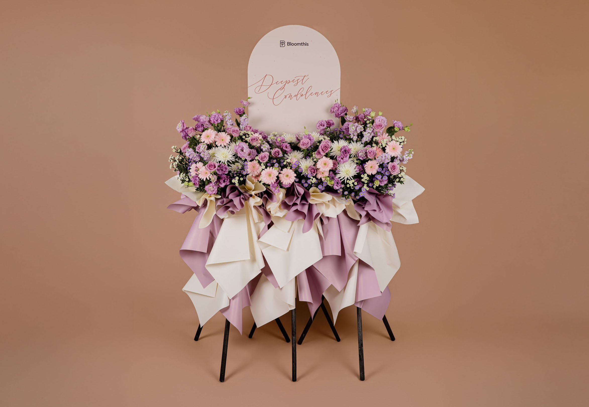 bloomthis-flower-stand-harmonia-premium-condolence-flower-stand-2345x1620-01