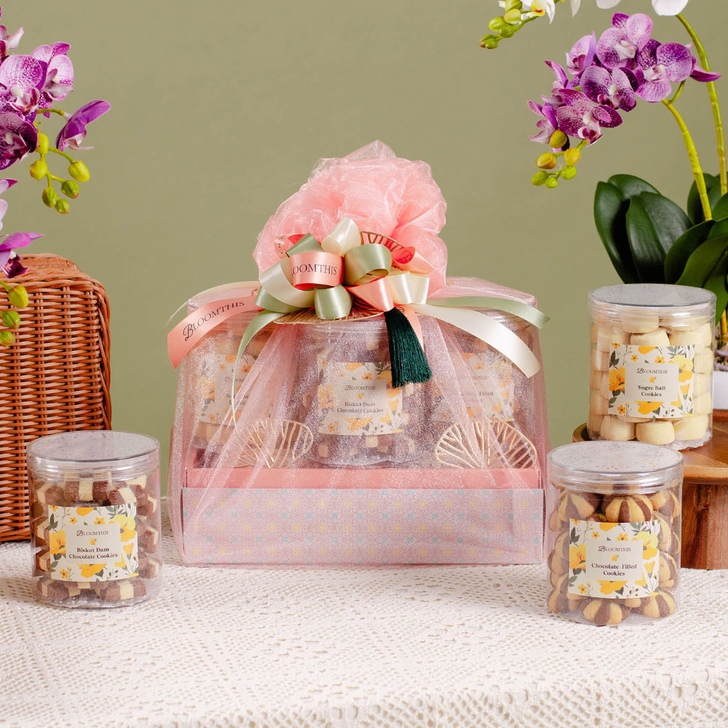 bloomthis-gift-asnisah-raya-gift-box-1080x1080-01