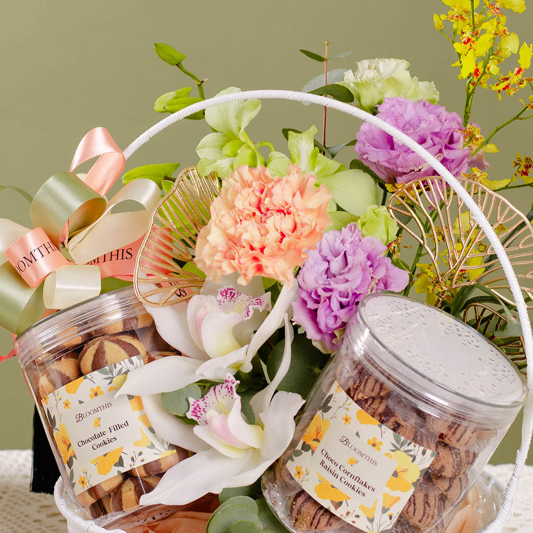 bloomthis-gift-rekaa-raya-cookie-basket-1080x1080-02