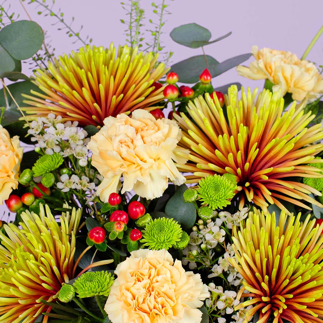 bloomthis-hat-box-adora-peach-carnation-flower-box-1080x1080-05