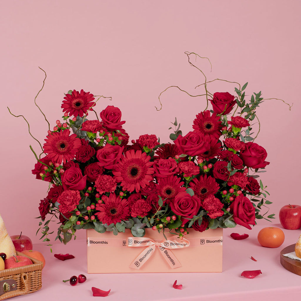 bloomthis-hat-box-enchant-marvellous-red-rose-flower-box-1080x1080-01