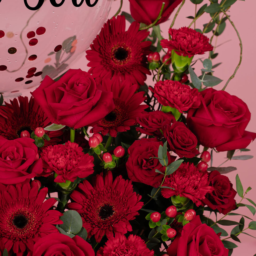 bloomthis-hat-box-enchant-marvellous-red-rose-flower-box-1080x1080-04_6bdcf7c1-6a1b-47a3-9ff0-237e84edbed5