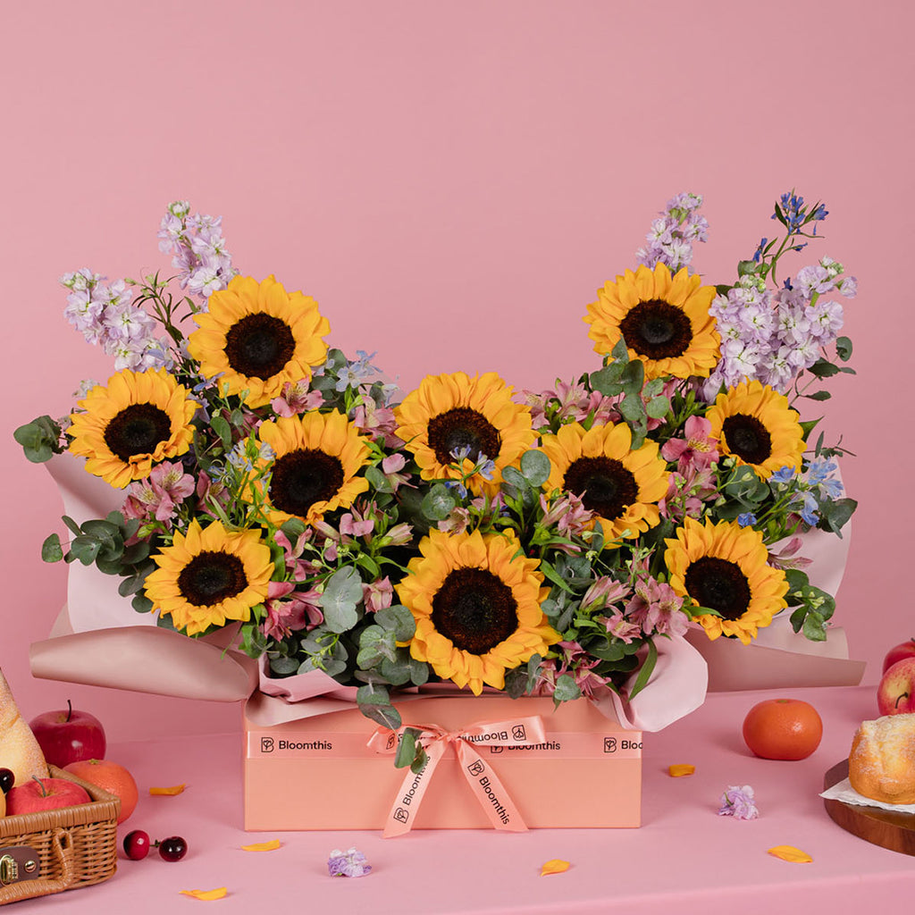 bloomthis-hat-box-enchant-zooey-yellow-sunflower-flower-box-1080x1080-01_1