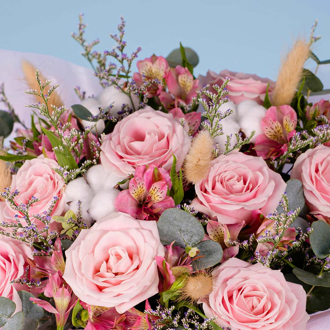 bloomthis-hat-box-esmerelda-pink-rose-flower-box-1080x1080-05