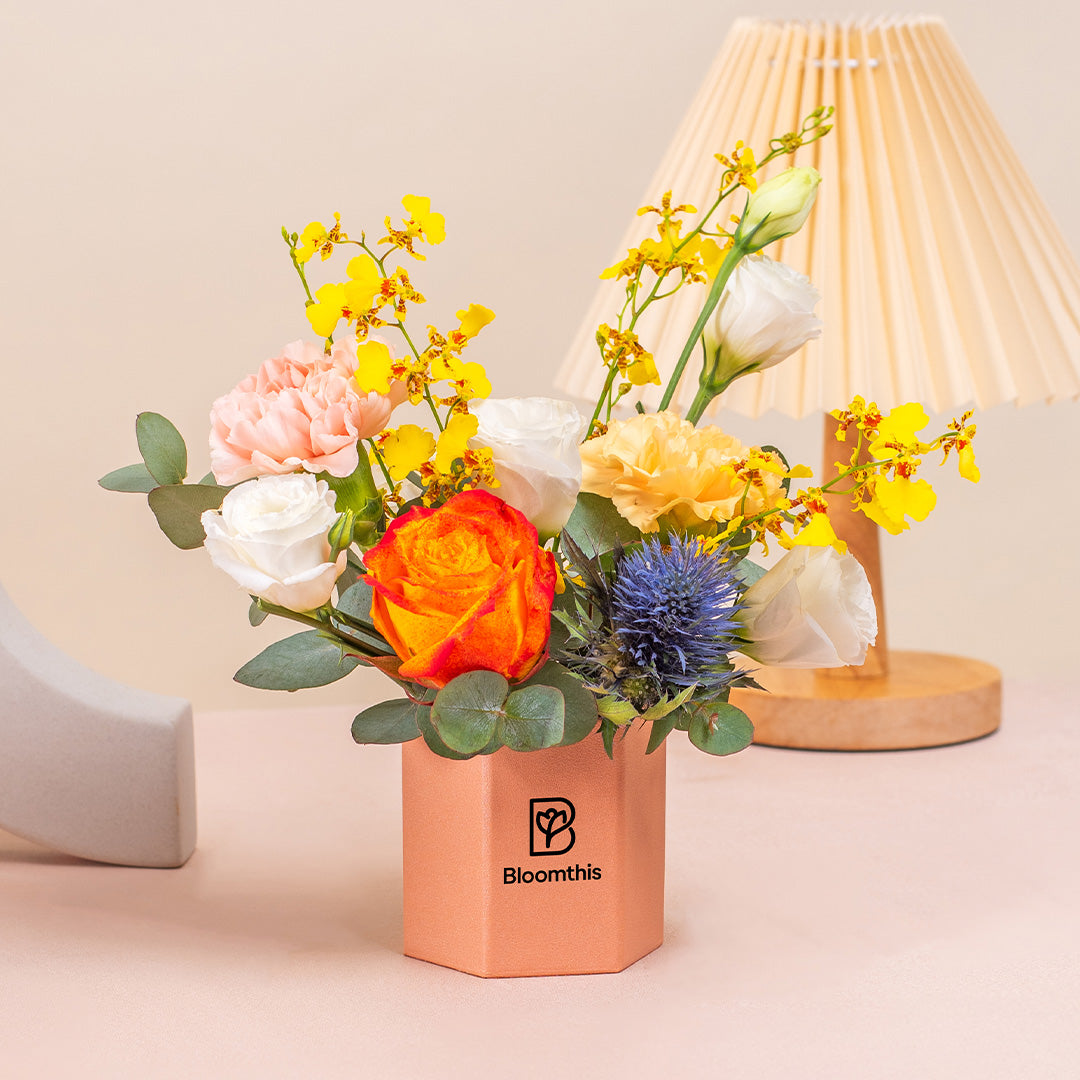 bloomthis-hat-box-jade-eustoma-mini-flower-box-1080x1080-03_38f0186f-4546-405e-b65a-3f0bd995653b