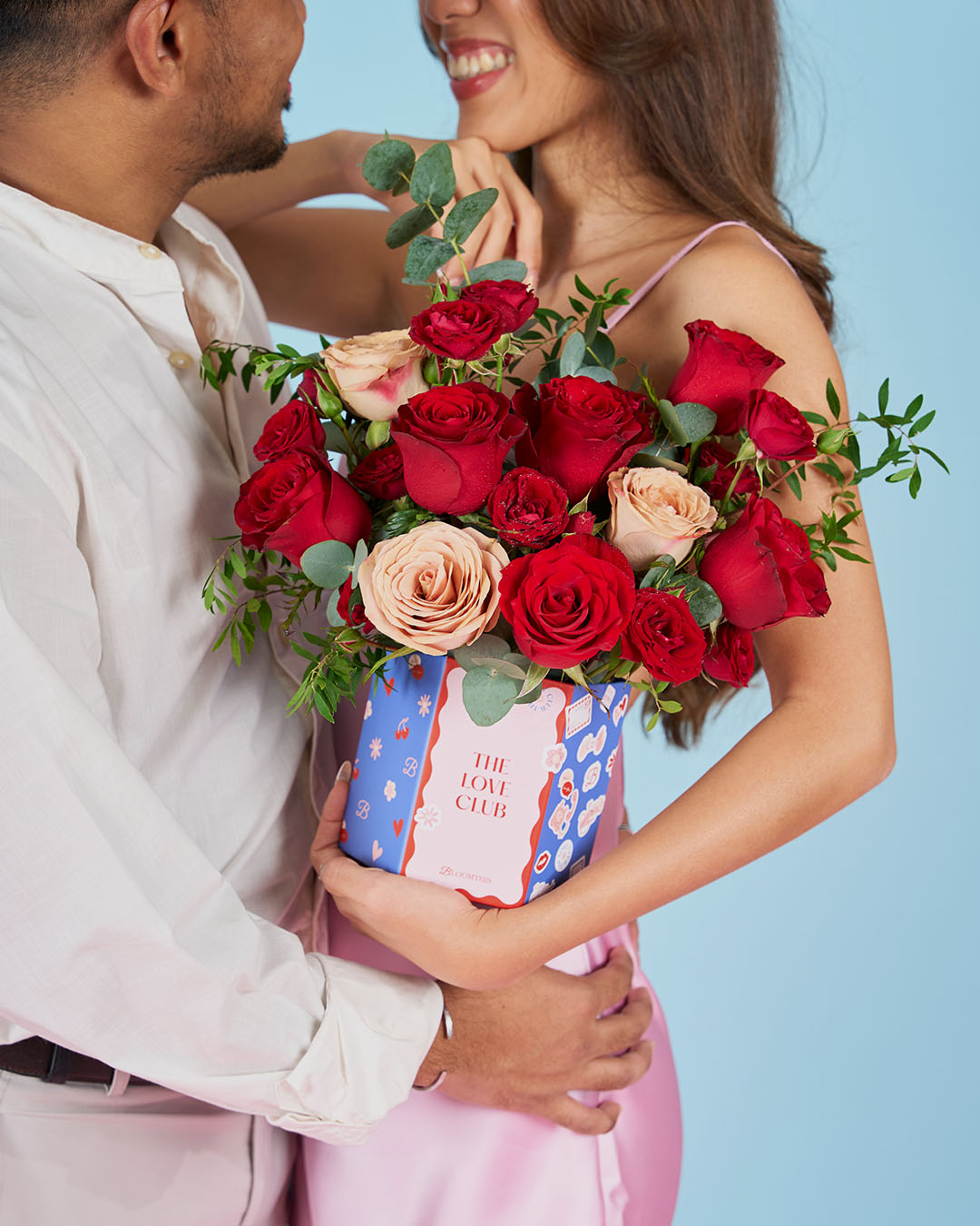 bloomthis-hat-box-love-club-lauren-red-rose-valentines-day-flower-box-1080x1350-04