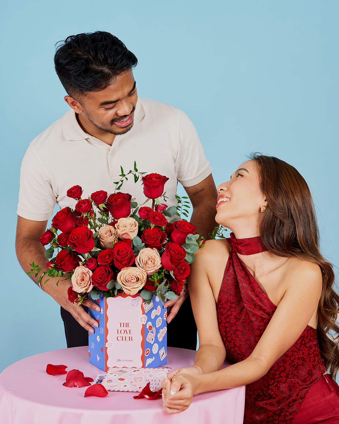 bloomthis-hat-box-love-club-lauren-red-rose-valentines-day-flower-box-1080x1350-07