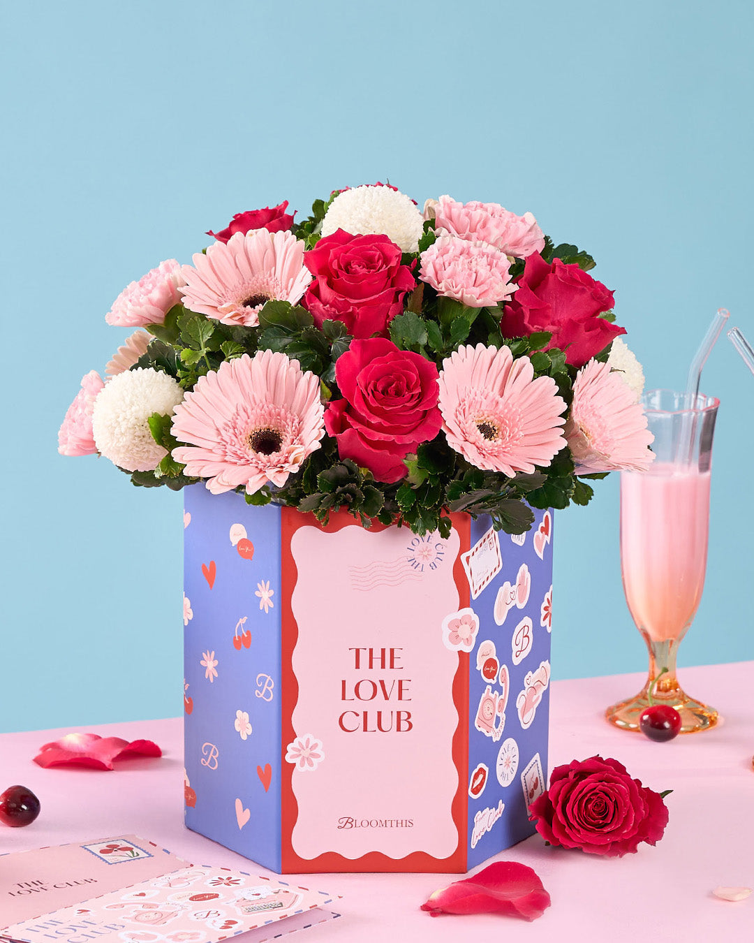 bloomthis-hat-box-love-club-marilyn-gerbera-rose-valentines-day-flower-box-1080x1350-01