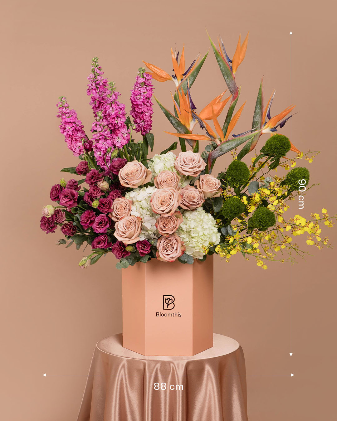 bloomthis-hat-box-luxe-ameera-matthiola-rose-flower-box-1080x1350-08