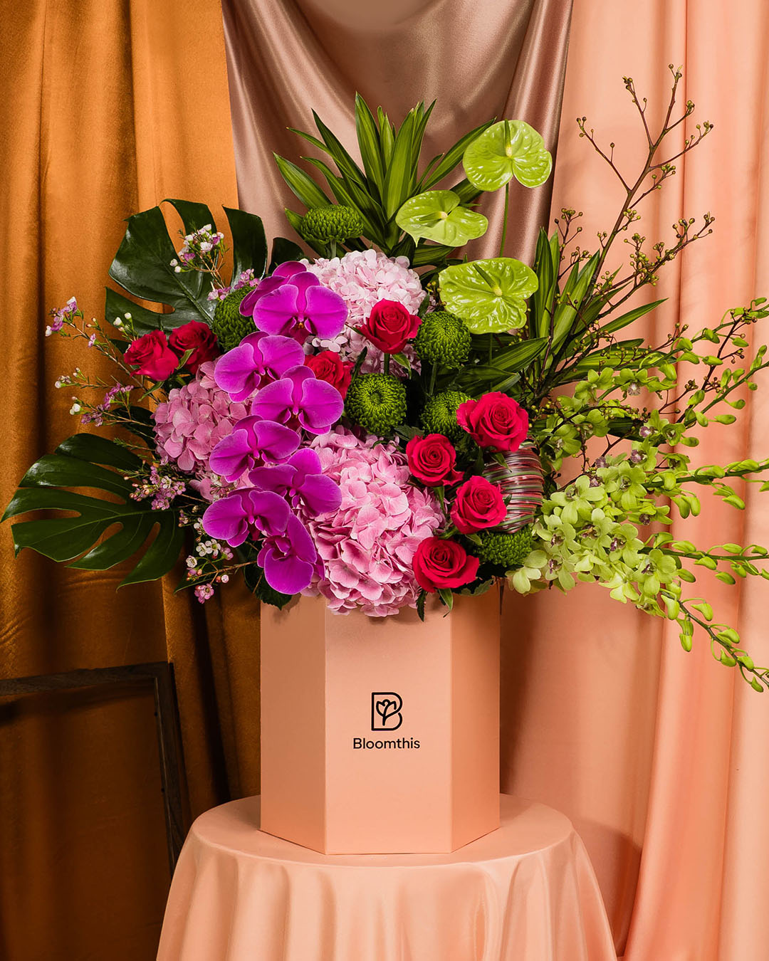 bloomthis-hat-box-luxe-arissa-hydrangea-phalaenopsis-flower-box-1080x1350-02