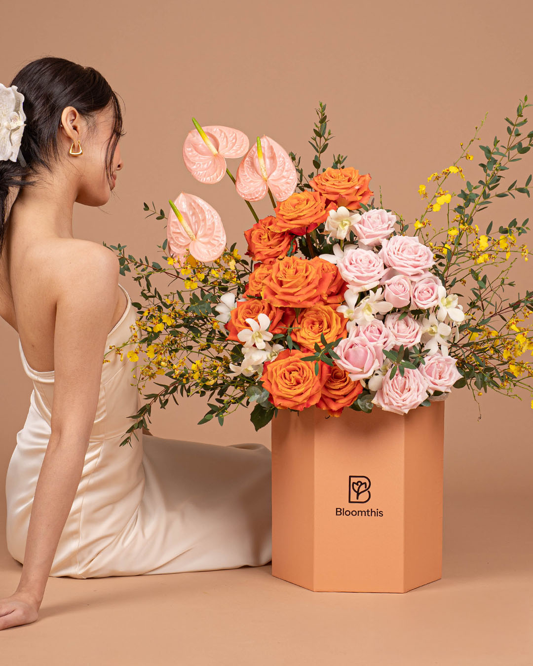 bloomthis-hat-box-luxe-euphemia-rose-anthurium-flower-box-1080x1350-01