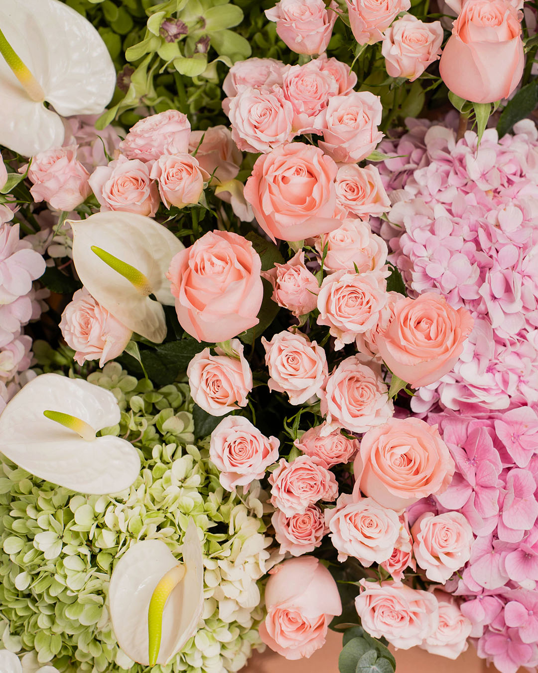 bloomthis-hat-box-luxe-levantine-pink-hydreangea-flower-box-1080x1350-05