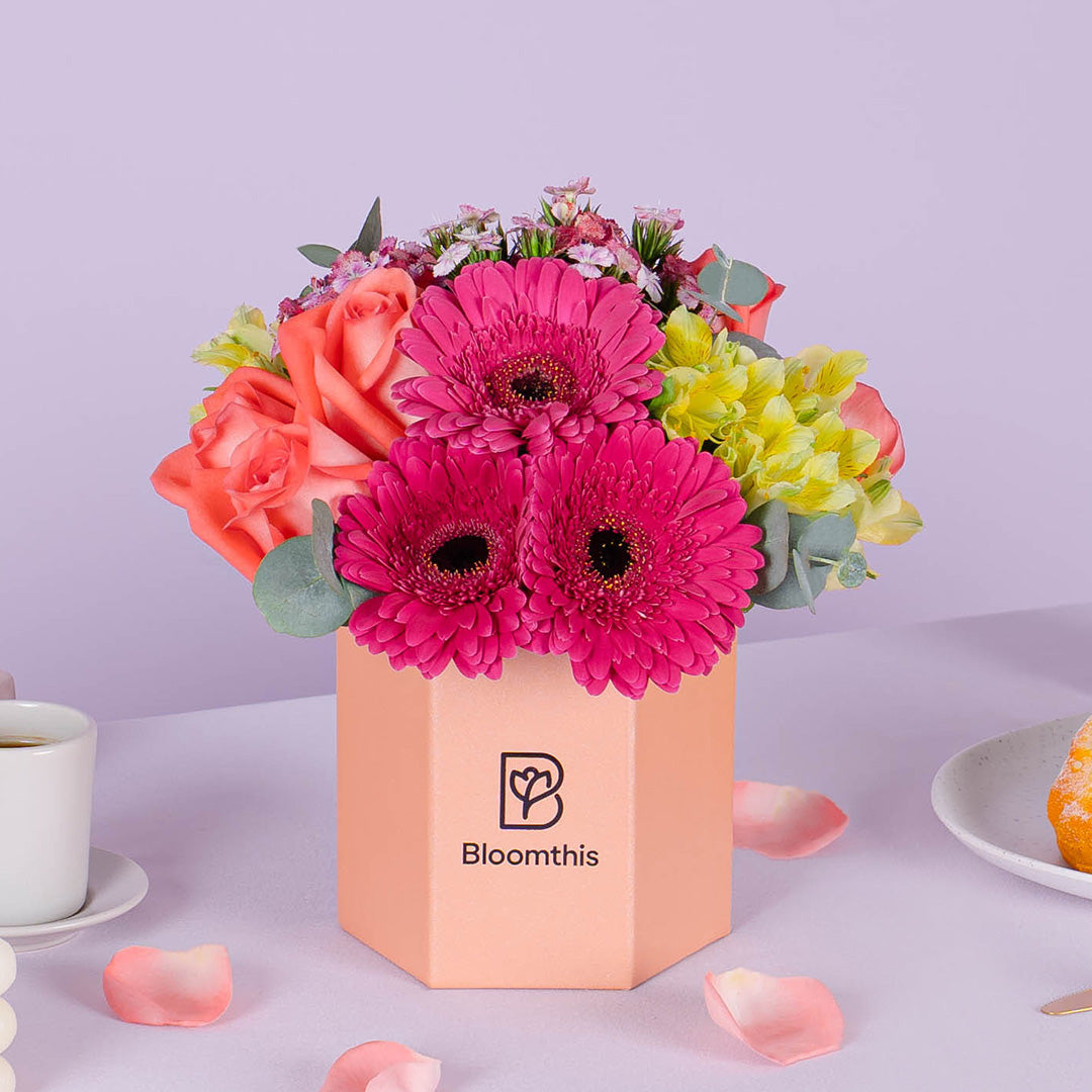 Matilda Gerbera & Rose Flower Box