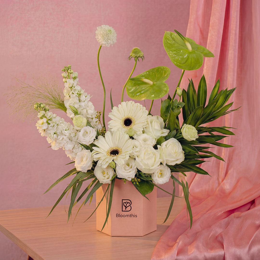 bloomthis-hat-box-no-filter-white-rose-flower-box-1080x1080-02