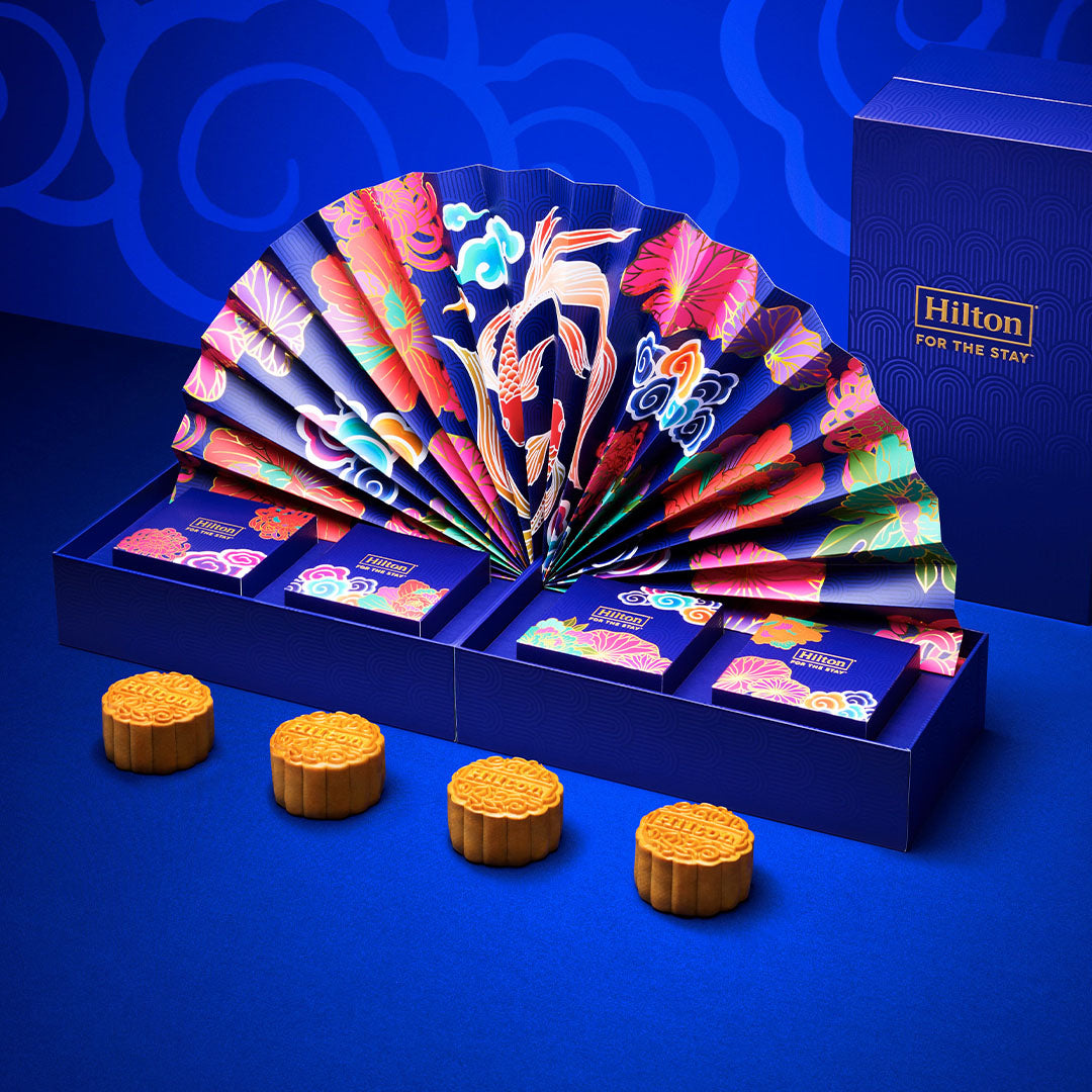 bloomthis-mooncake-hilton-premium-traditional-baked-4-piece-mooncake-gift-set-1080x1080-01
