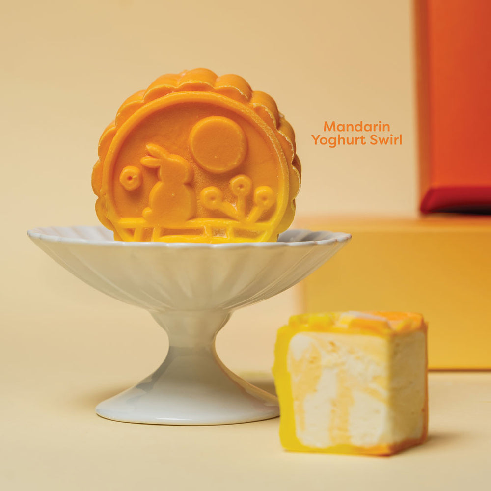 Note Inside Mooncake Inside Scoop 4-Piece Ice Cream Mooncake Gift Set | Free Delivery ...
