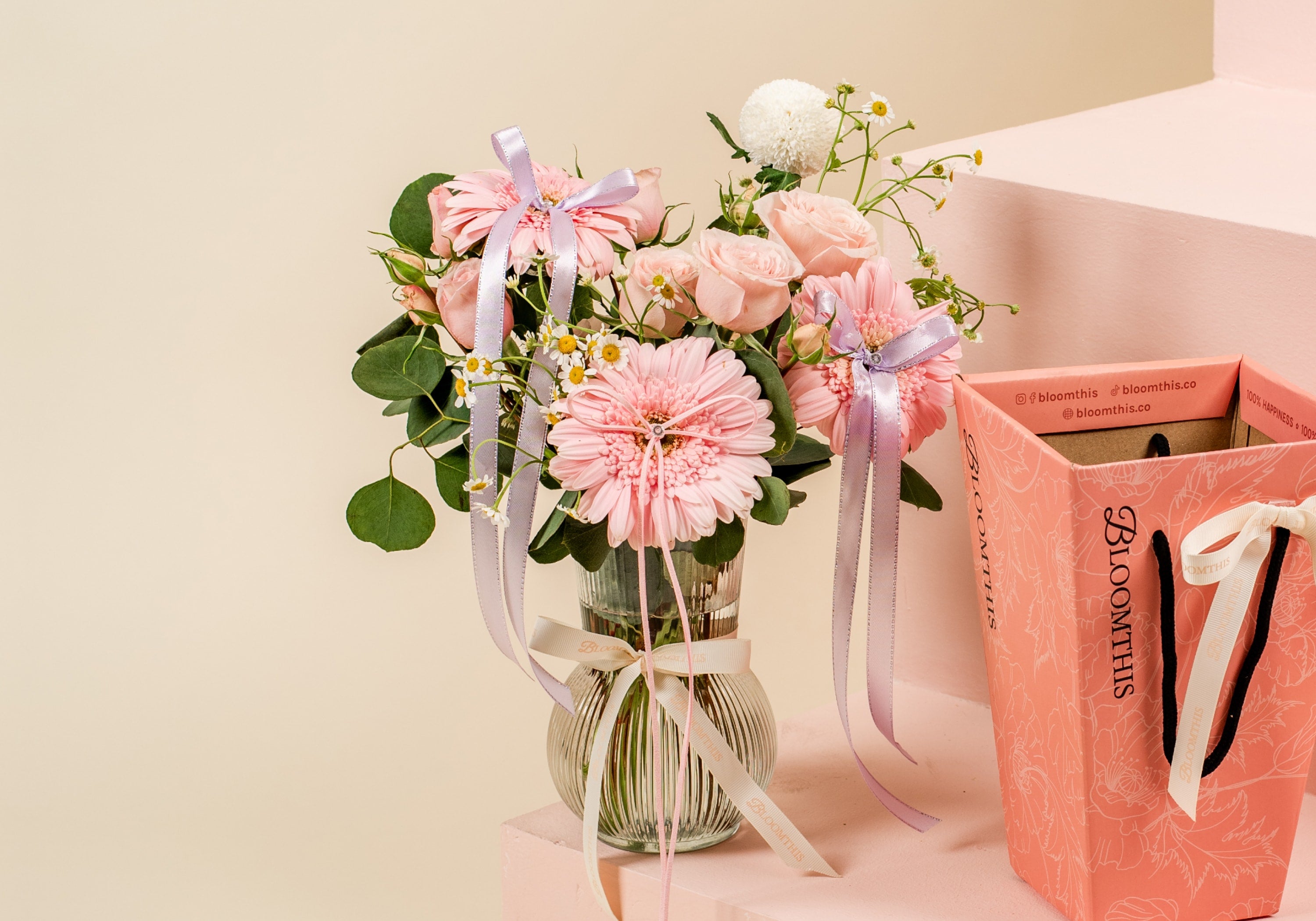 bloomthis-womens-day-usp-01-gorgeous-womens-day-flowers-desktop-02