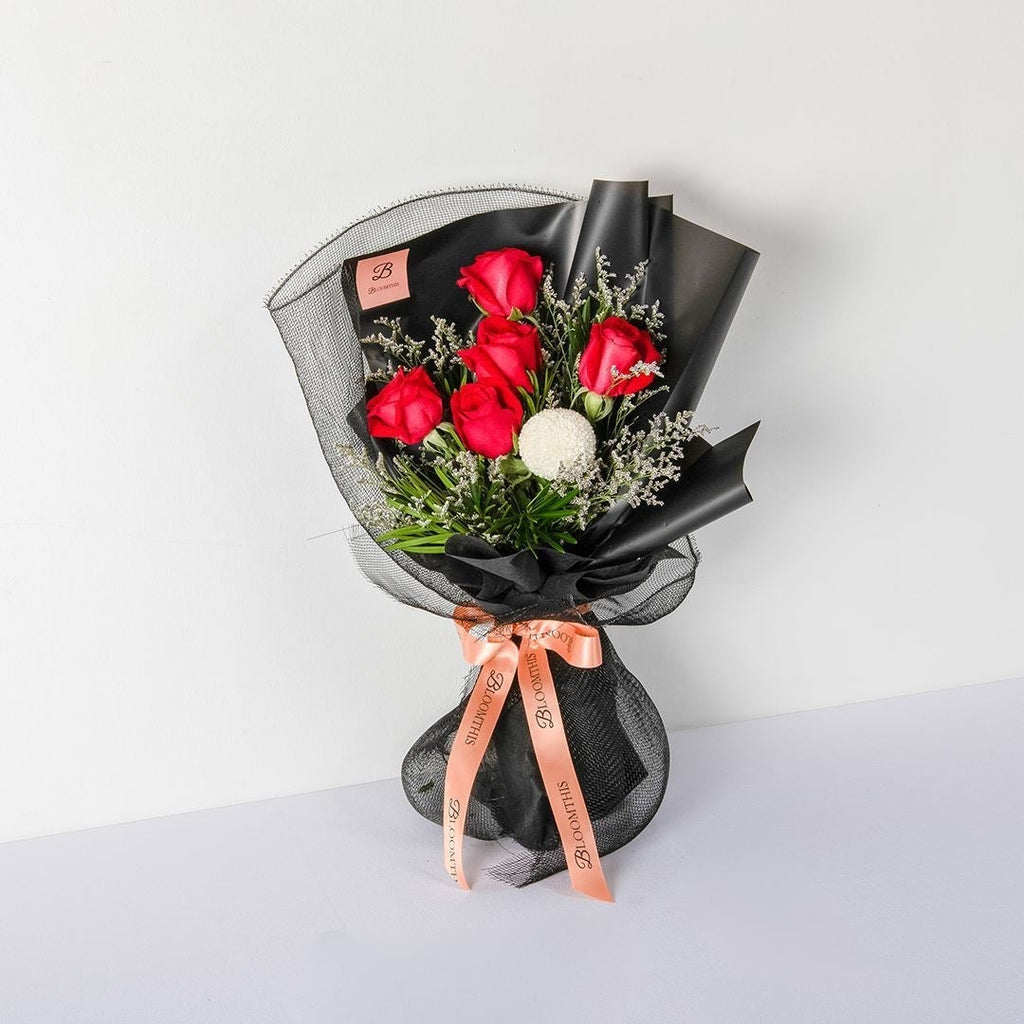 Evelyn Black Red Rose Valentine's Day Bouquet (VD)