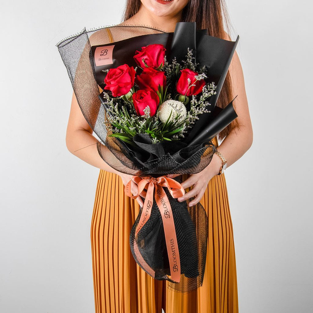 Evelyn Black Red Rose Valentine's Day Bouquet (VD)