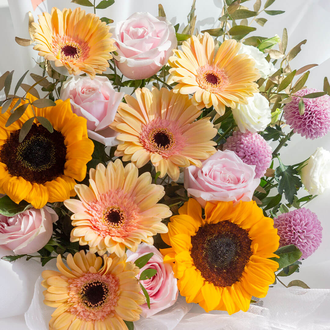 Steph Sunflower Bouquet