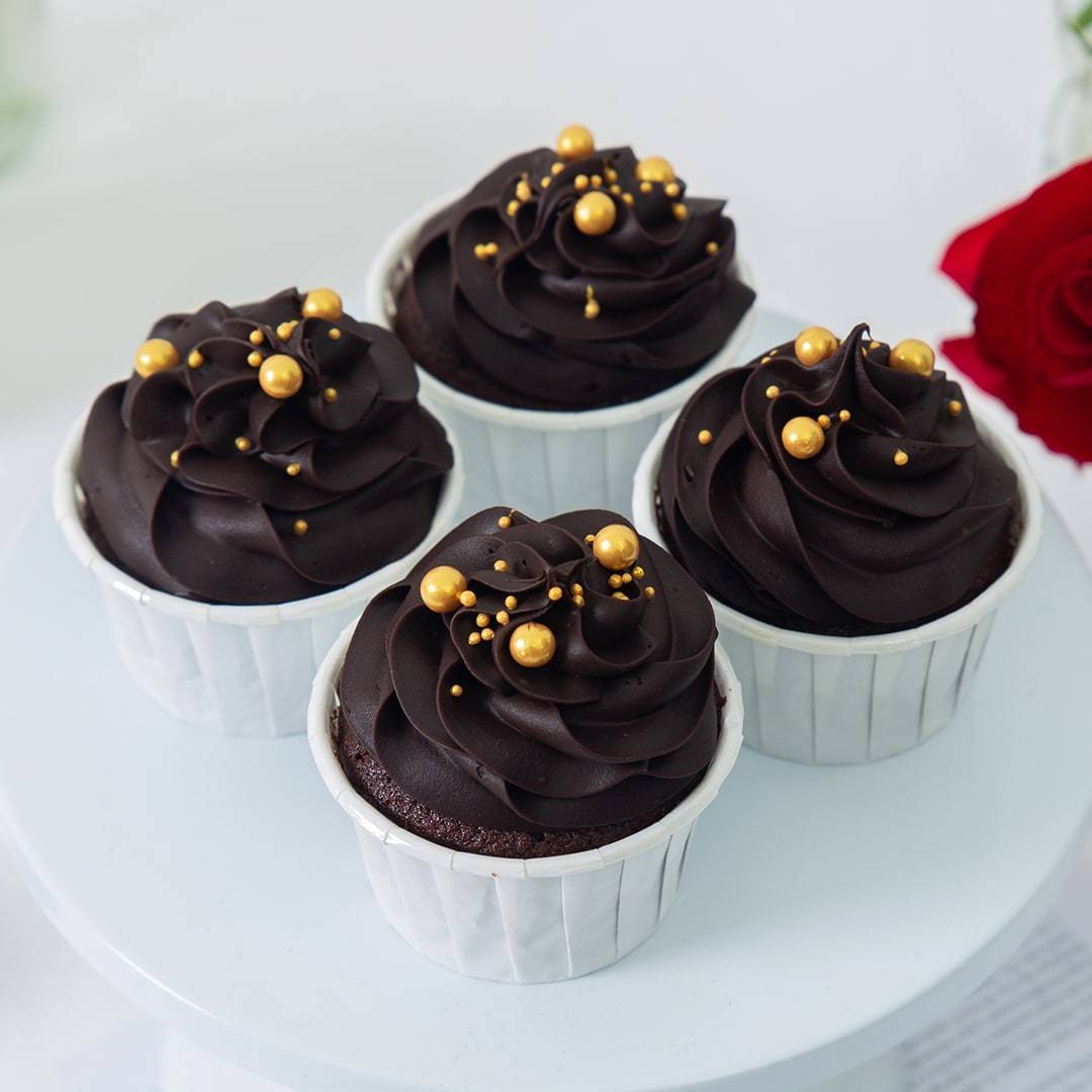 Sweet Stuff Chocolate Mud Cupcakes