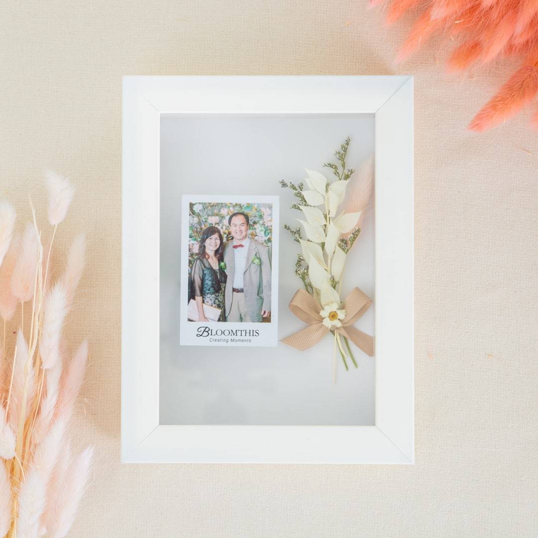 Akiko Photo & Flower Frame | Free Delivery | BloomThis