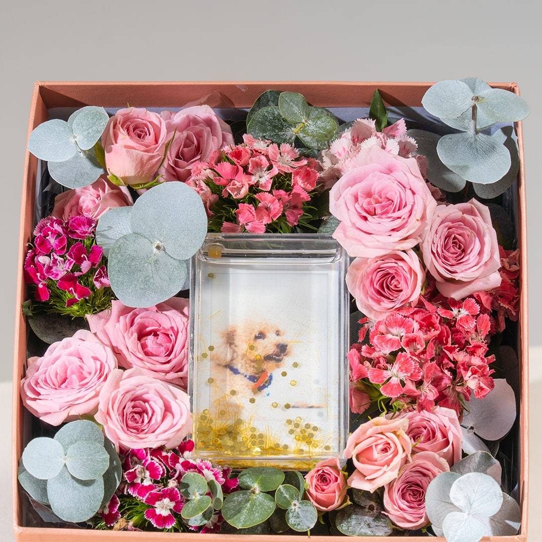 Charis Photo & Flower Box