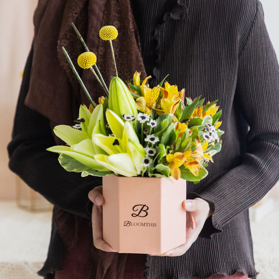 Henrietta Yellow Lily Flower Box