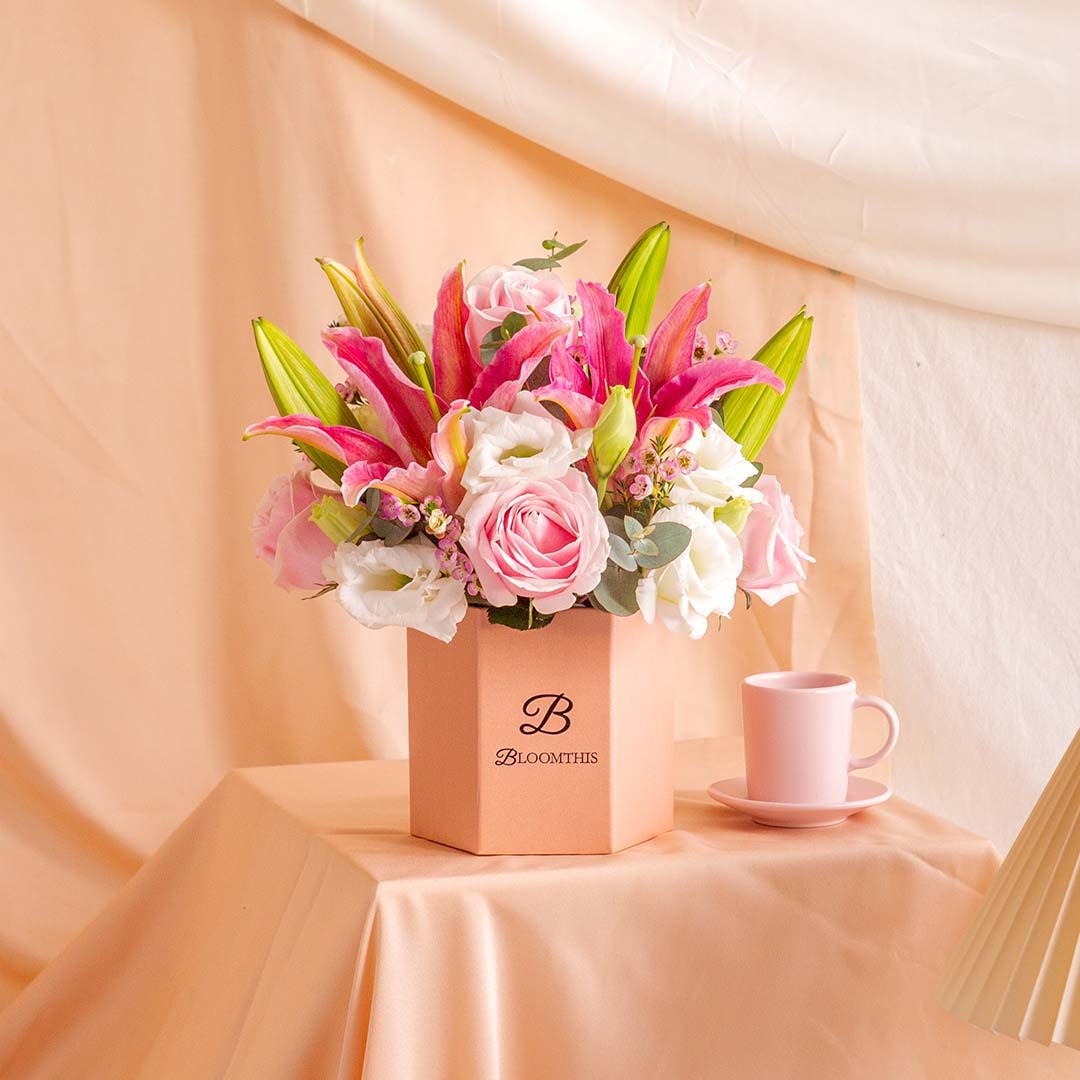 Tessa Pink Lily Flower Box